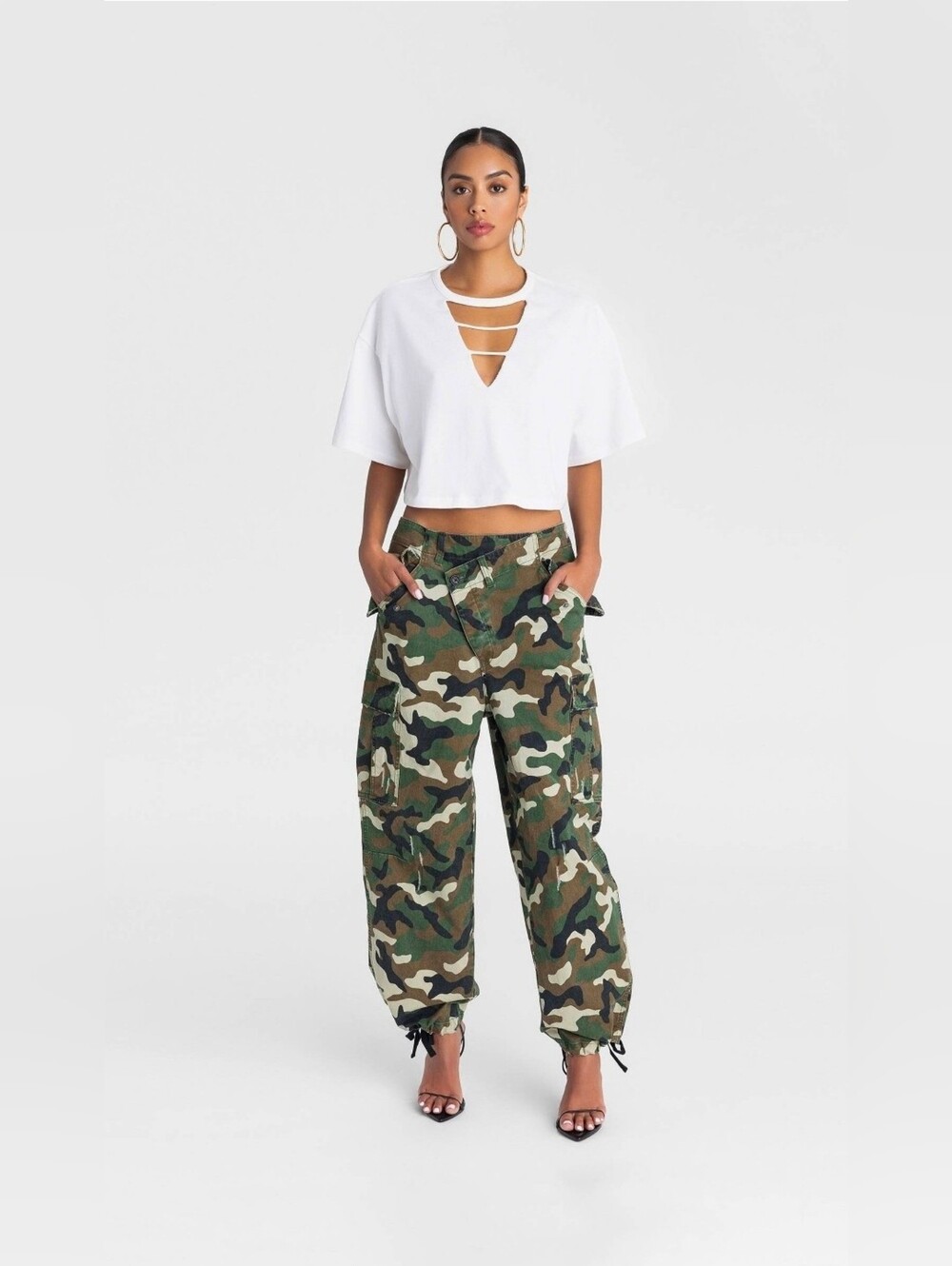 KBB Mid Rise Straight Leg the Camo Jogger